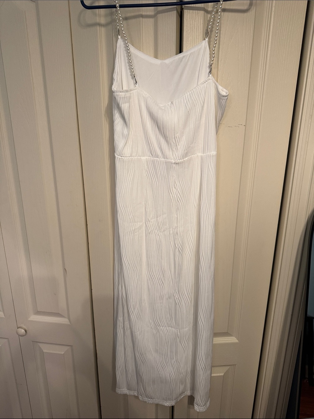 Rihoas brand size large white dress with pearl straps. Brand new with tags - Picture 3 of 4